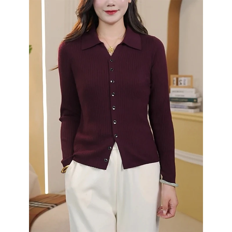 2025年秋冬新款气质减龄修身长袖毛衣中年妈妈装高档洋气针织衫女