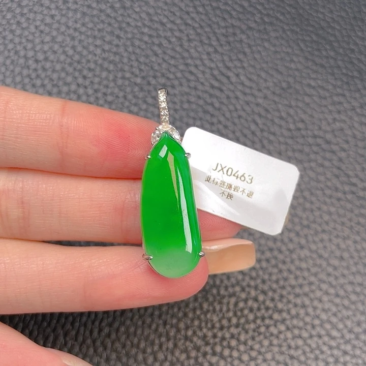 颈饰银S925镶嵌翡翠