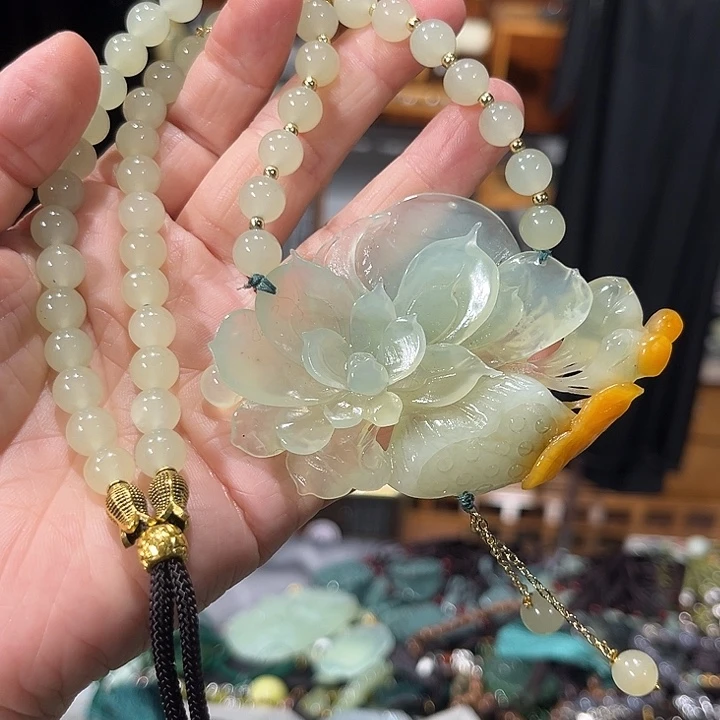未镶嵌岫玉毛衣链