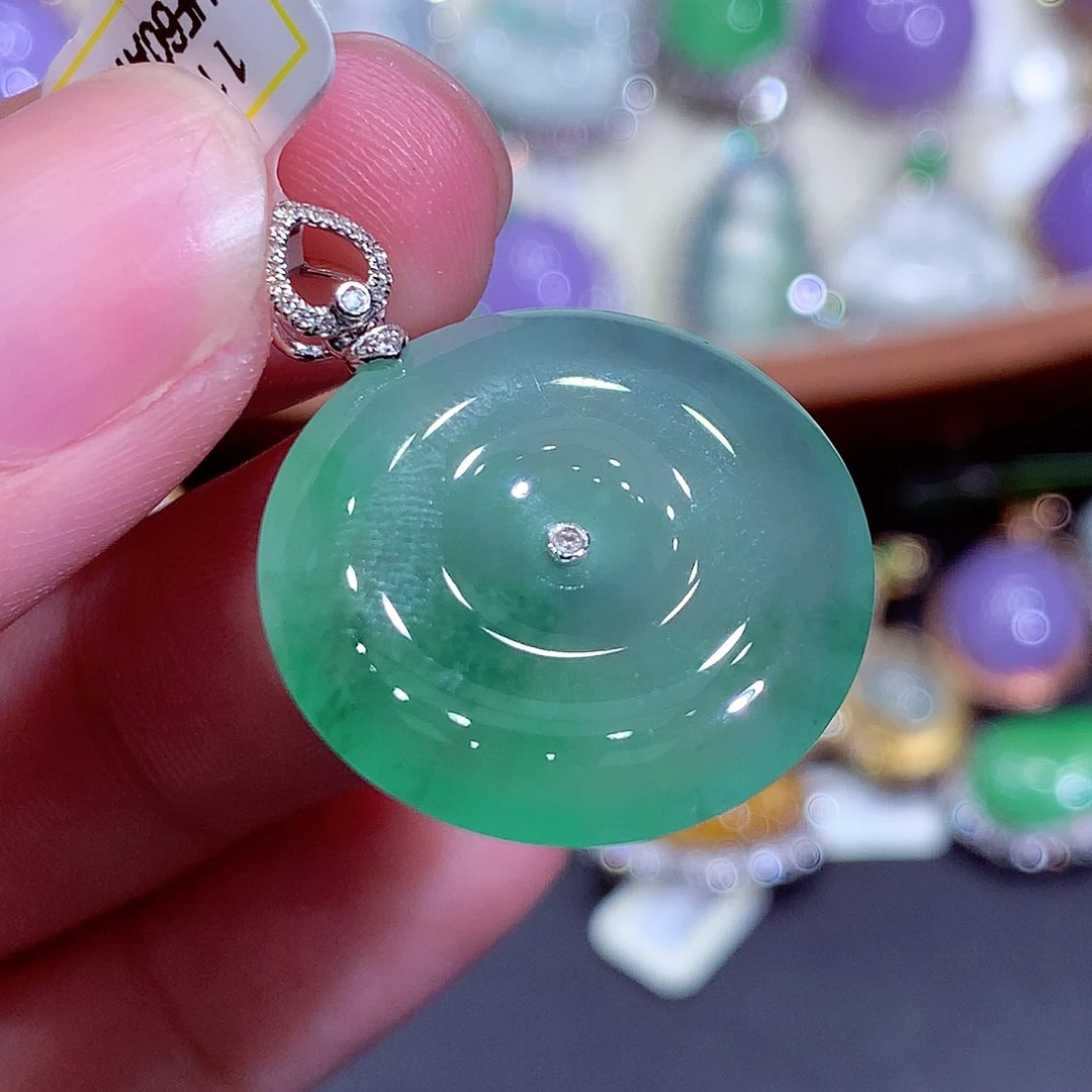 翡翠18K金镶嵌吊坠(不含链)