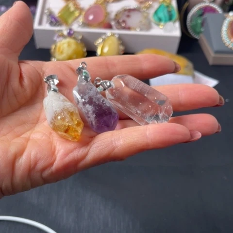 水晶颈饰合金3333366622225225533