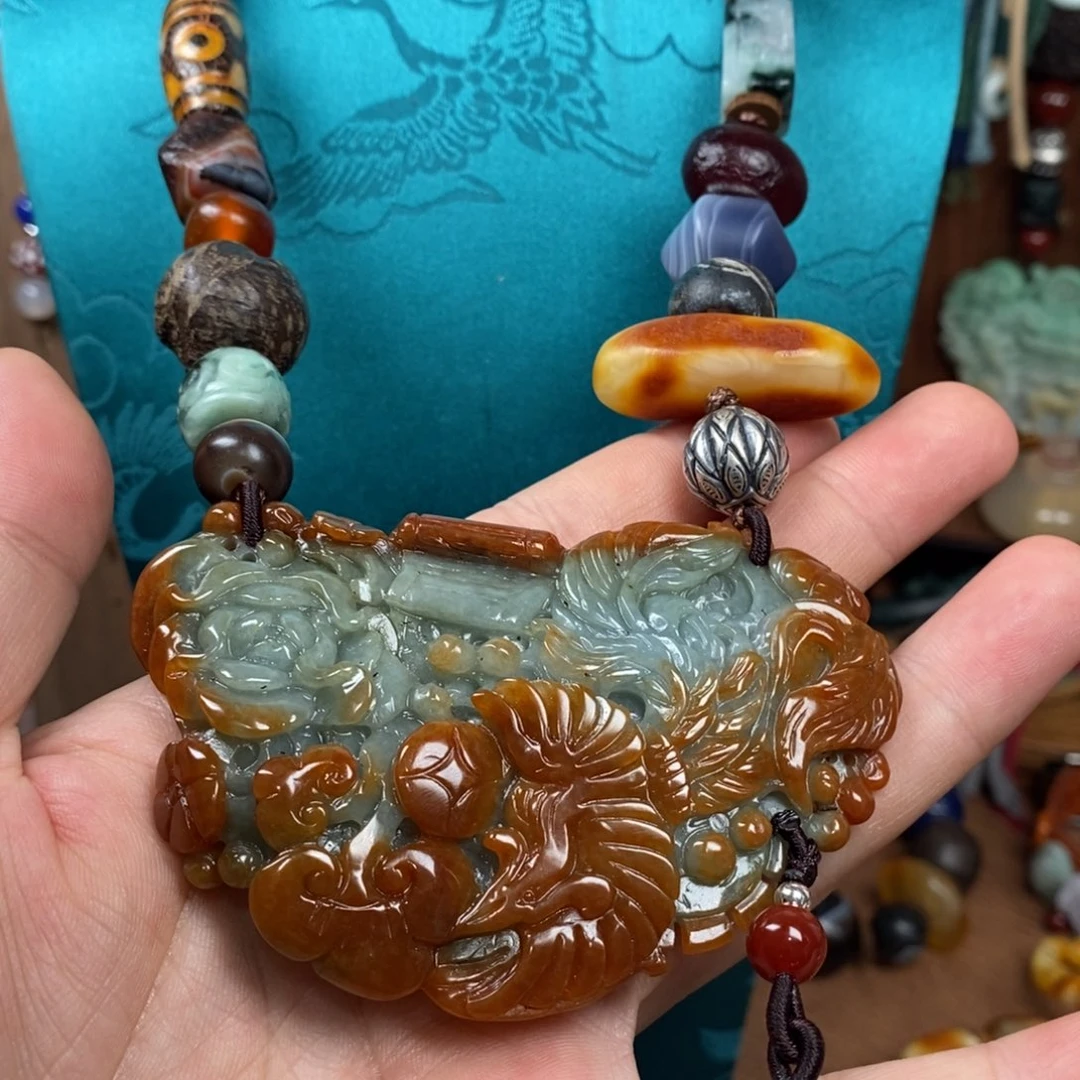 颈饰未镶嵌翡翠项链