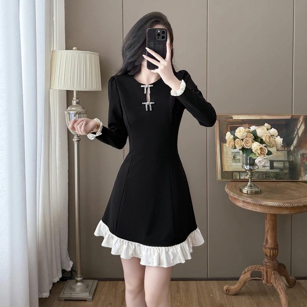 秋冬大码小香风拼接蝴蝶结水钻胸针赫本风连衣裙