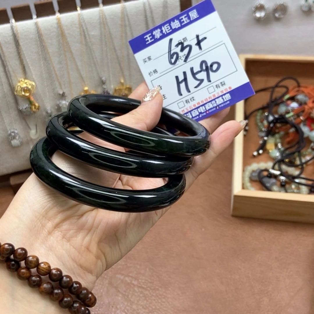 岫玉手镯手镯未镶嵌多样性，发一个