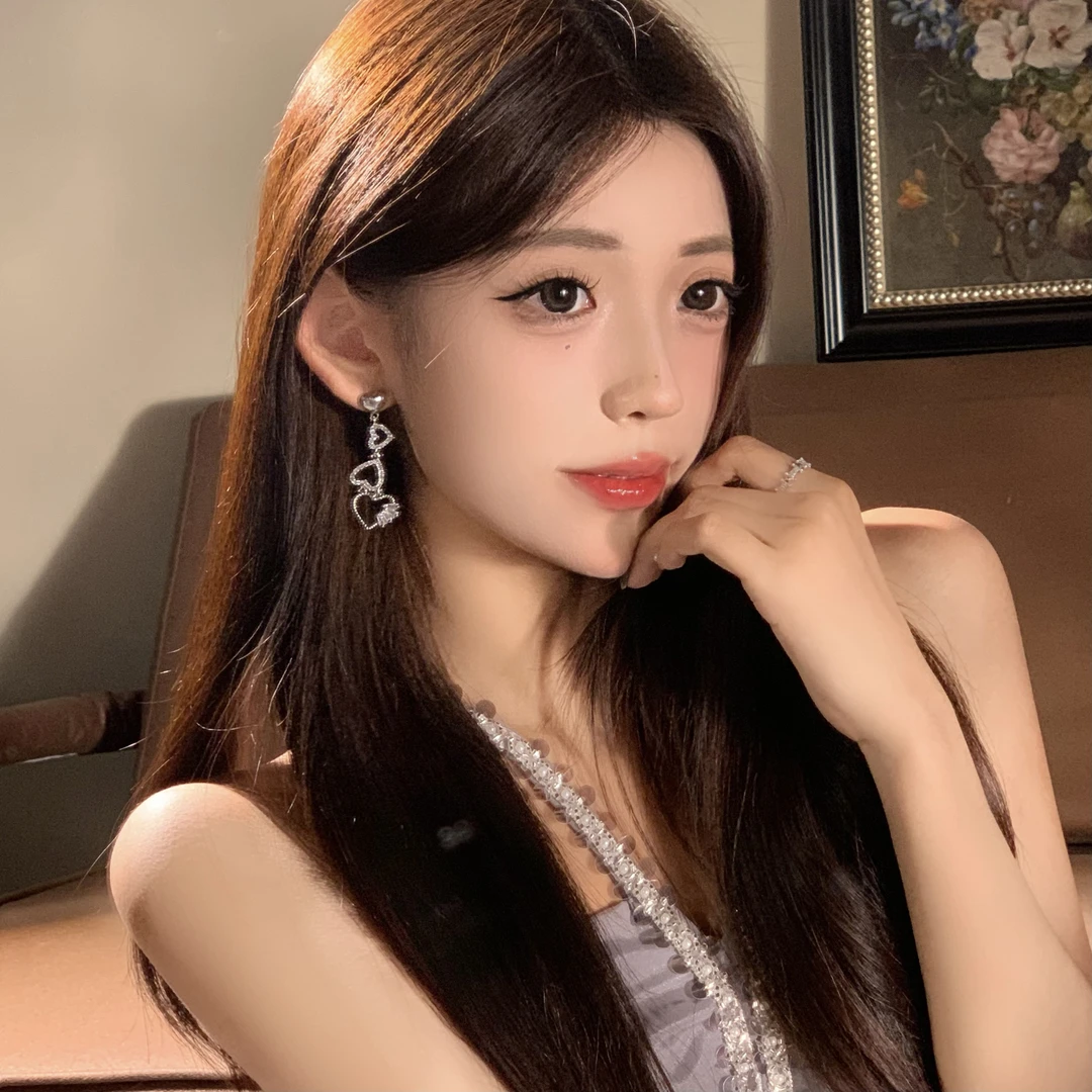 FULL GIRLISH耳环02411轻奢爱心百搭耳钉耳饰
