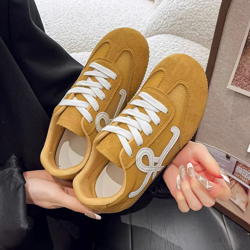 跑道强化避震缓冲透气女子德训鞋防滑皮革拼接橡胶轻便