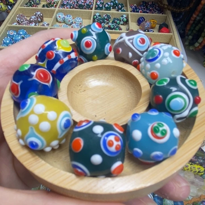 琉璃颈饰蜻蜓眼 琉璃