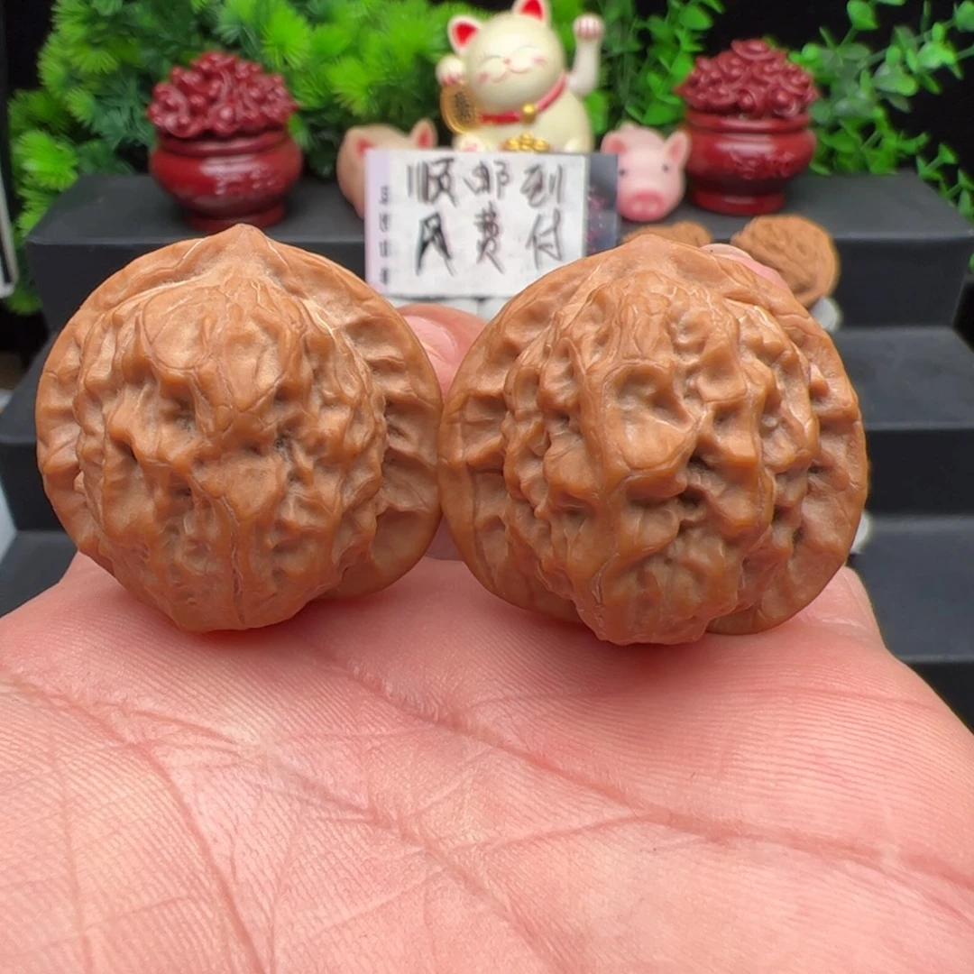 把件文玩核桃正版兴隆瓷娃娃，尺寸35.5