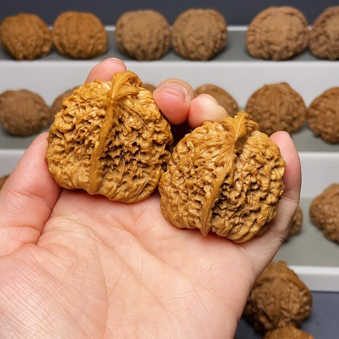 吊坠文玩核桃半壁