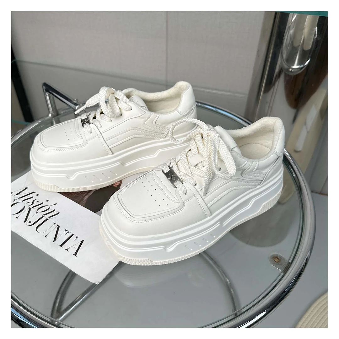 【唯品专属】245-45R厚底防滑女板鞋保暖加绒女休闲鞋