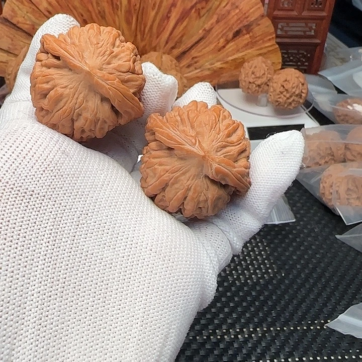 文玩核桃吊坠全品莲花41福利