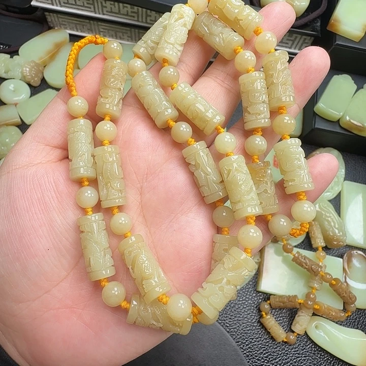 岁***好岫岩老玉（透闪石质玉）未镶嵌挂件