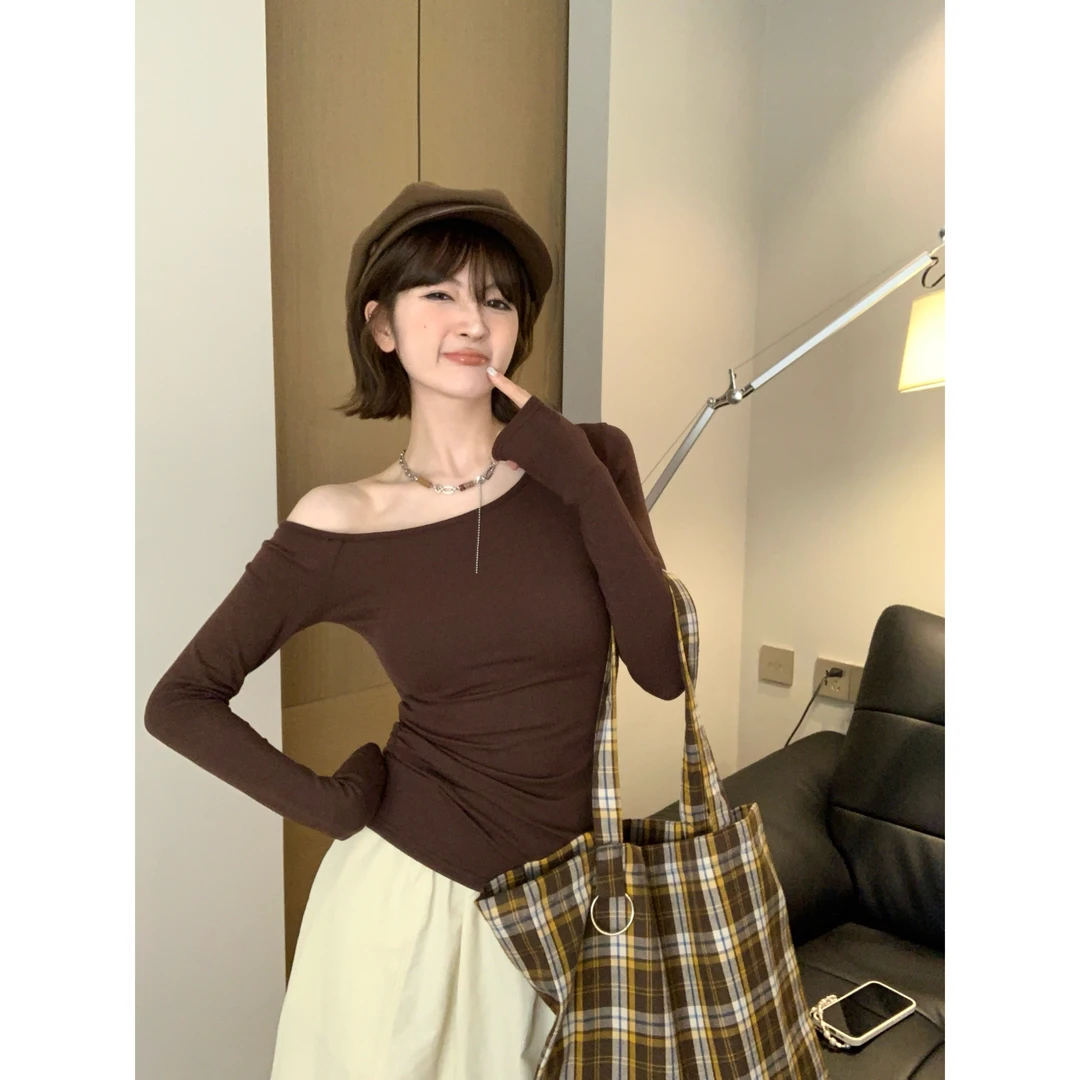 Moses Queen/魔西女王斜肩辣妹风T恤显瘦修身紧身黑色薄款内搭