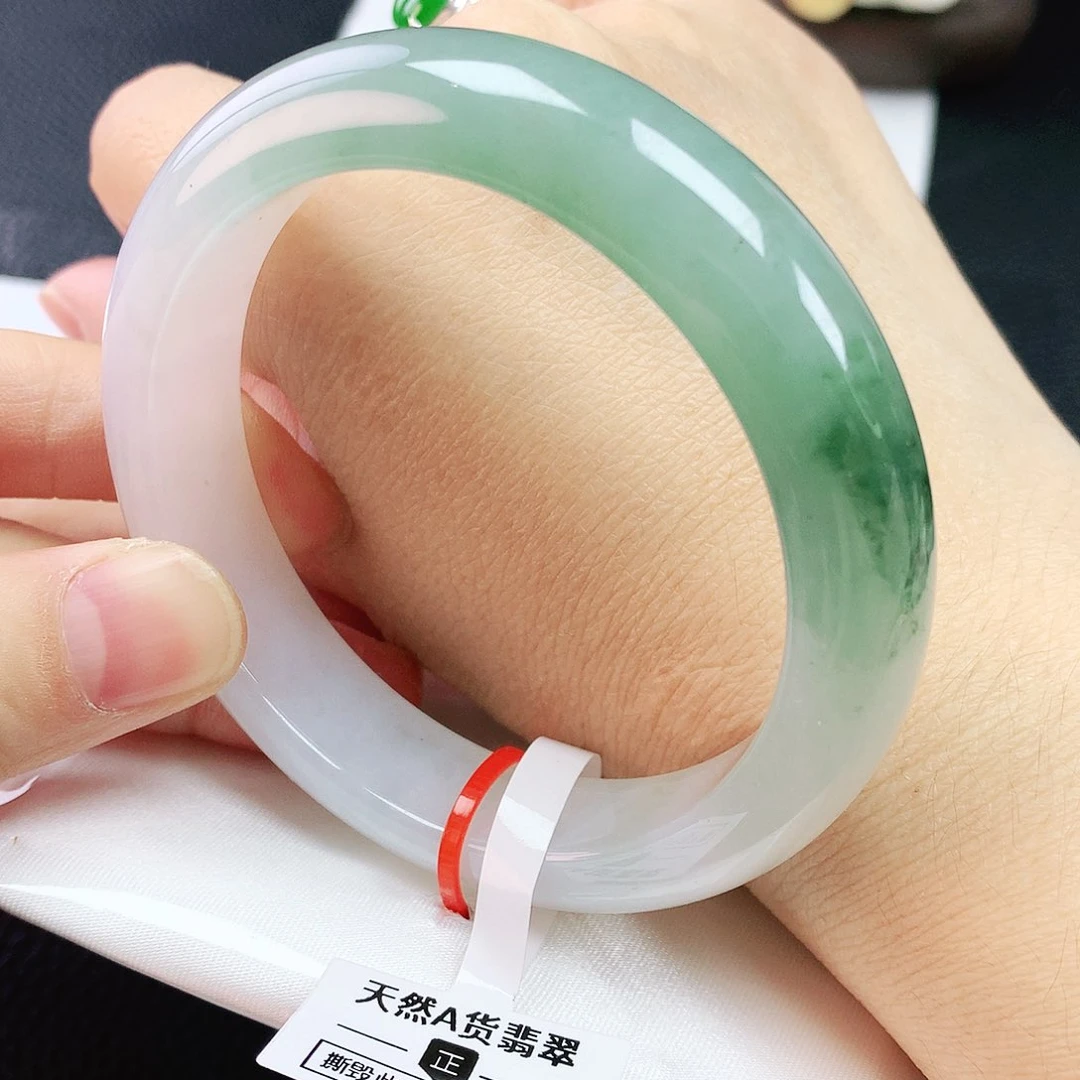 未镶嵌手镯翡翠56半山水