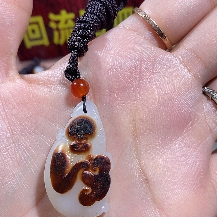 未镶嵌和田玉车挂