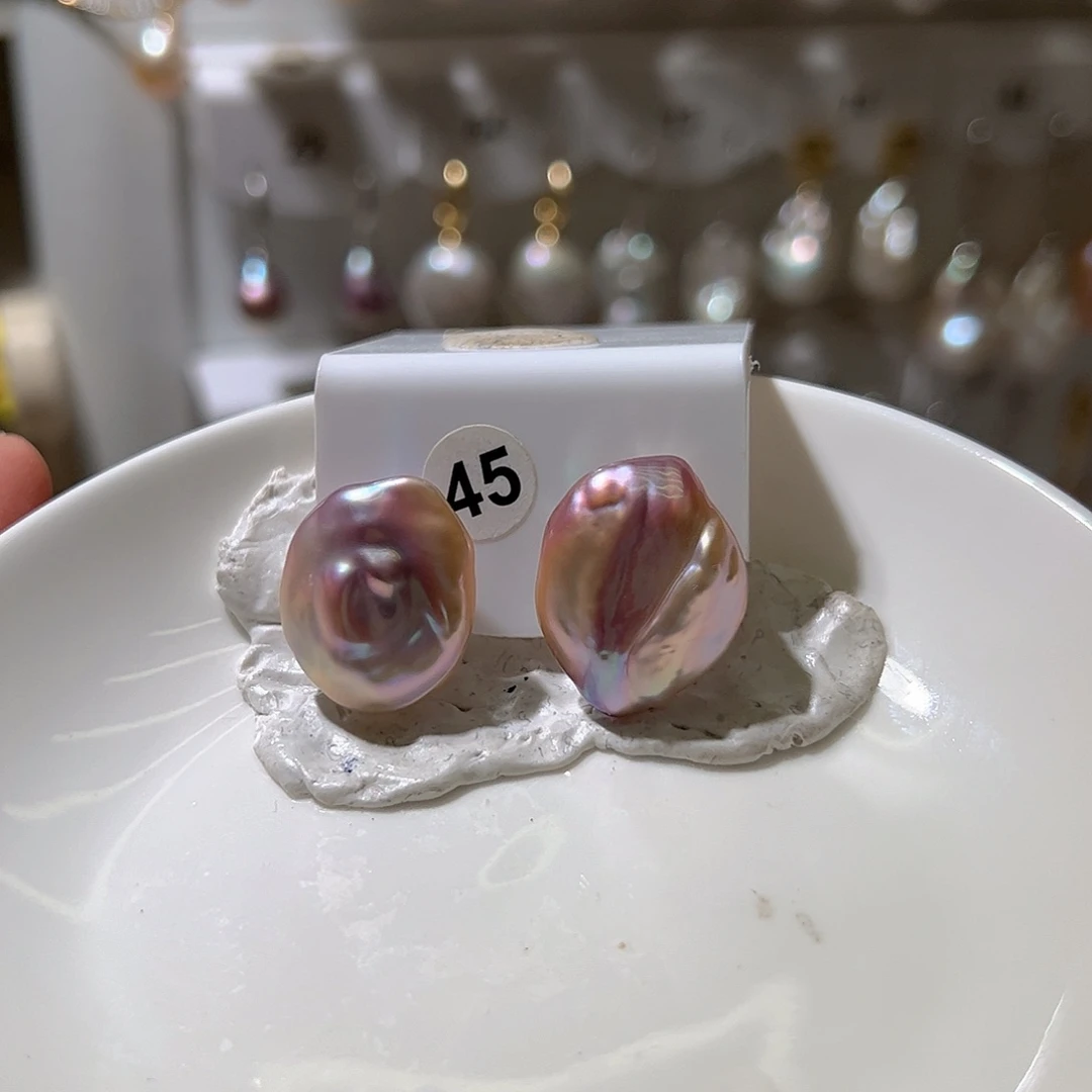 淡水珍珠银S925镶嵌耳饰