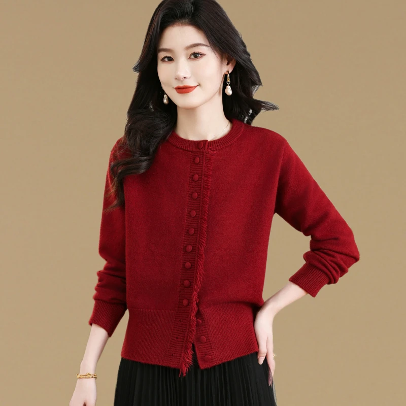 设计感时尚小香风毛衣外套女春秋2025新款流苏针织开衫配裙子上衣