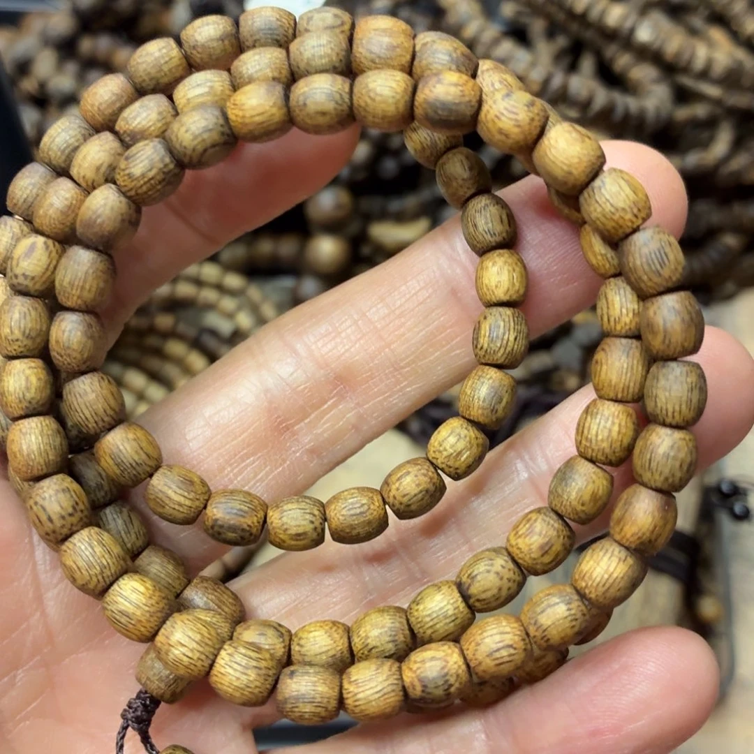 沉香沉香碎屑沉香碎屑05