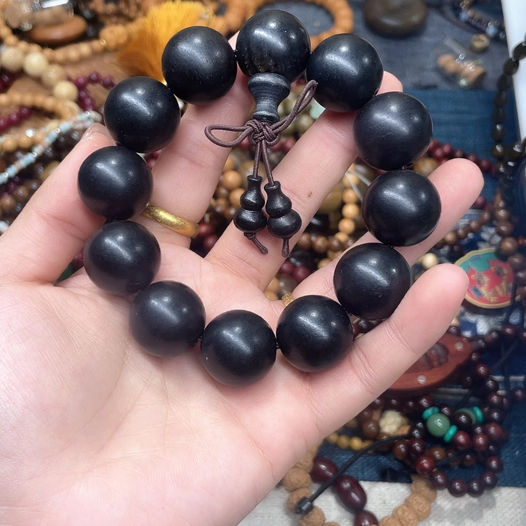 维腊木（绿檀）无事牌