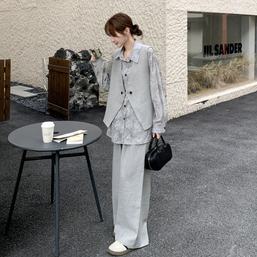 大方得体ootd气质西装套装女早秋灰色马甲提花衬衫阔腿裤两件套