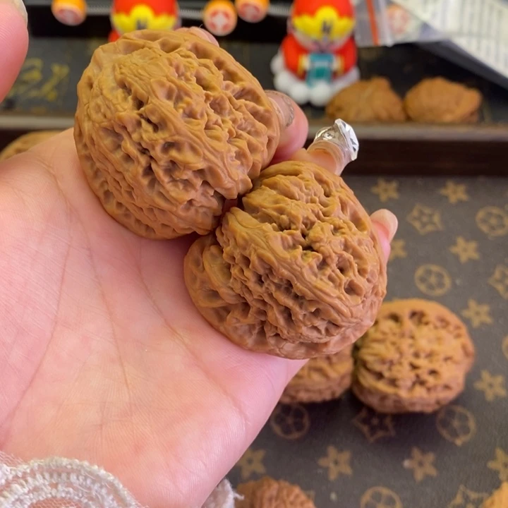 桃核把件M***?南疆石文玩核桃