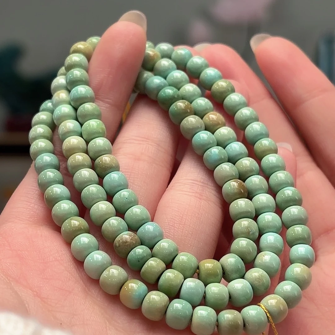 绿松石未镶嵌颈饰