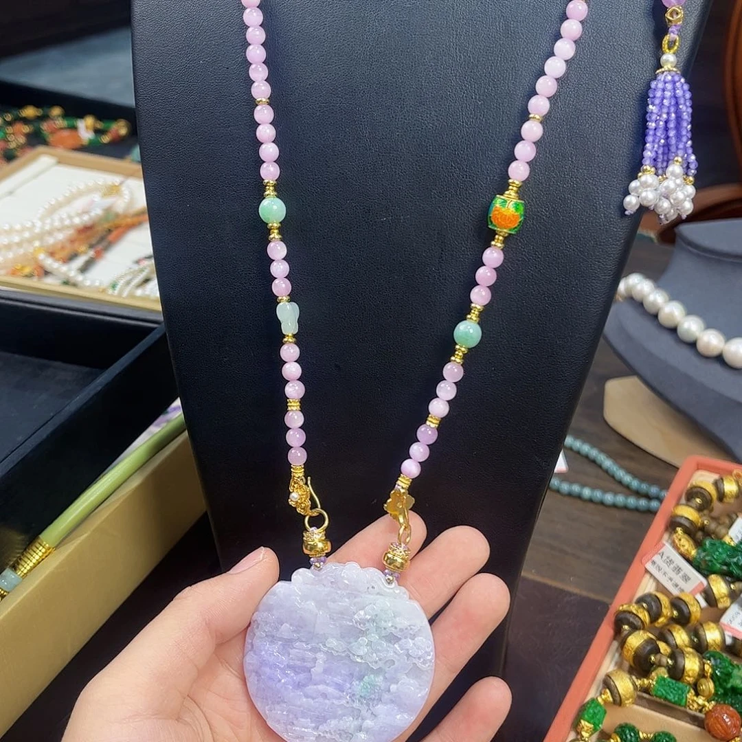 翡翠未镶嵌吊坠(赠链)山水牌王炸价格漏