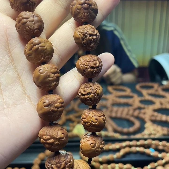手串/手链橄榄核龙纹