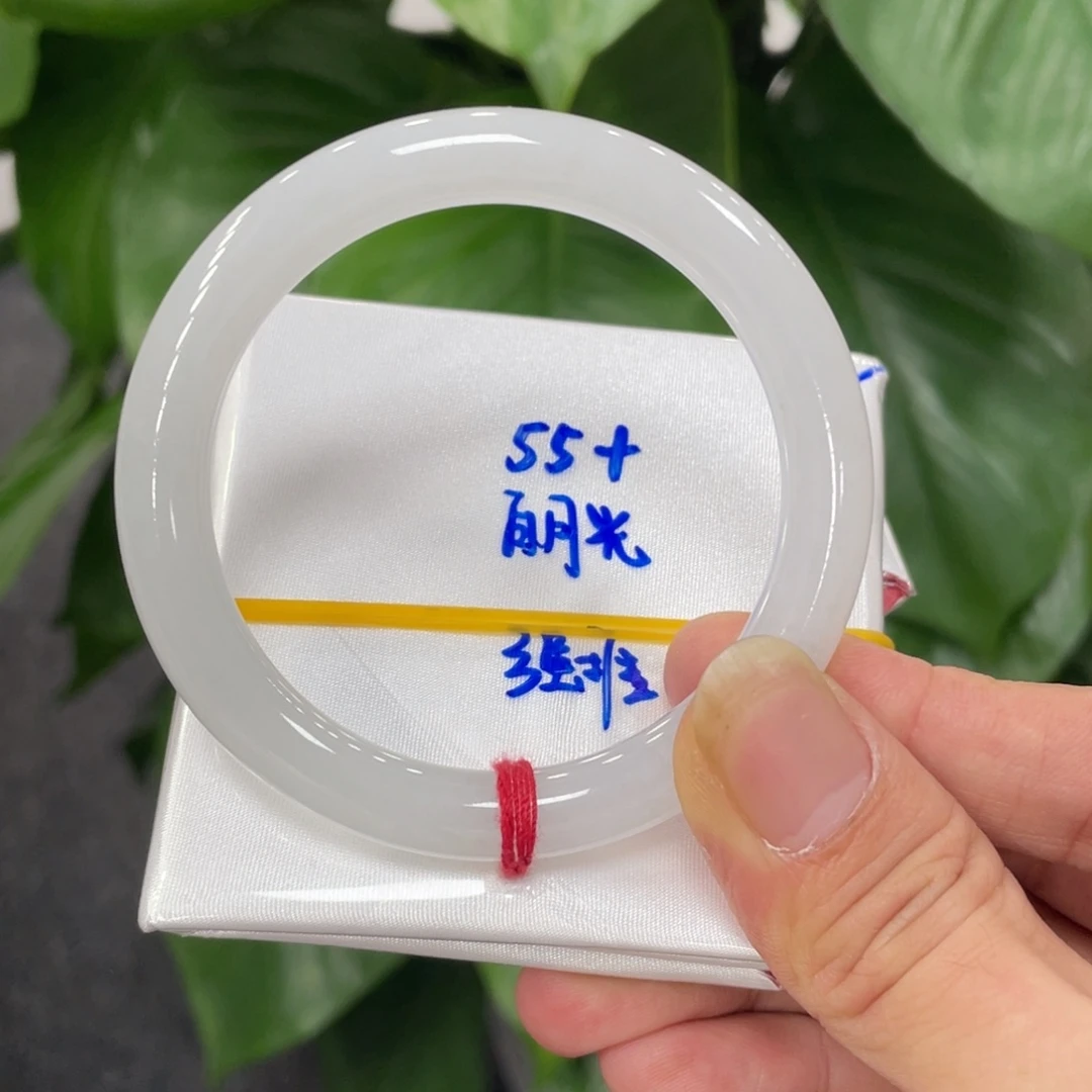 未镶嵌手镯翡翠翡翠手镯