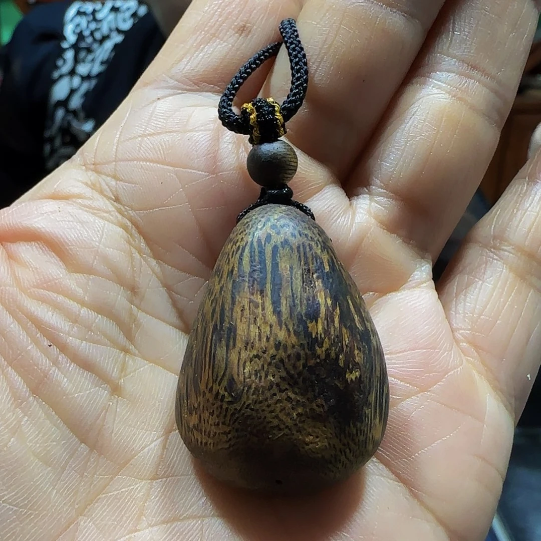 沉香沉香碎屑海南白奇乌身天然瘤疤舍利子