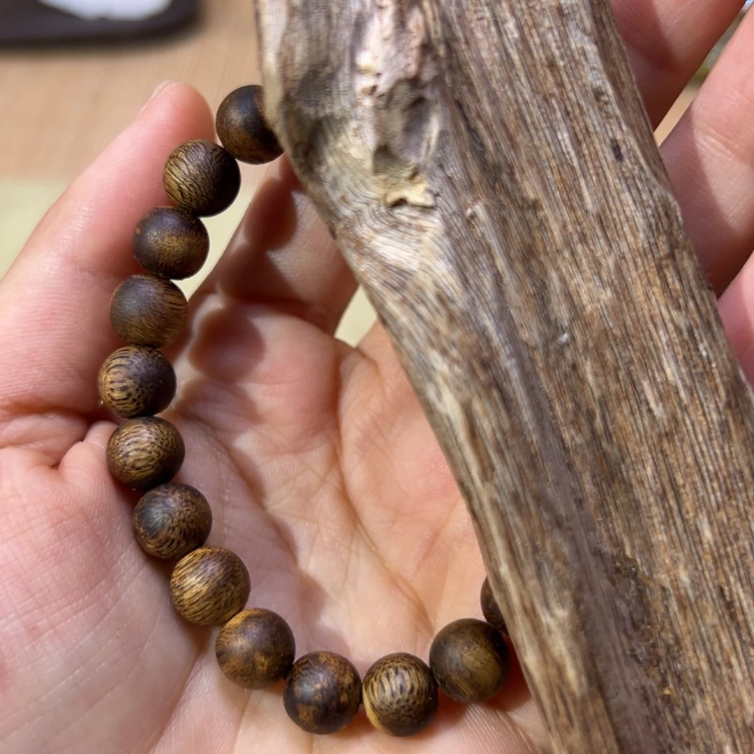 【闪购商品】香榧木?***?海南木料花珠卡8，4.9克