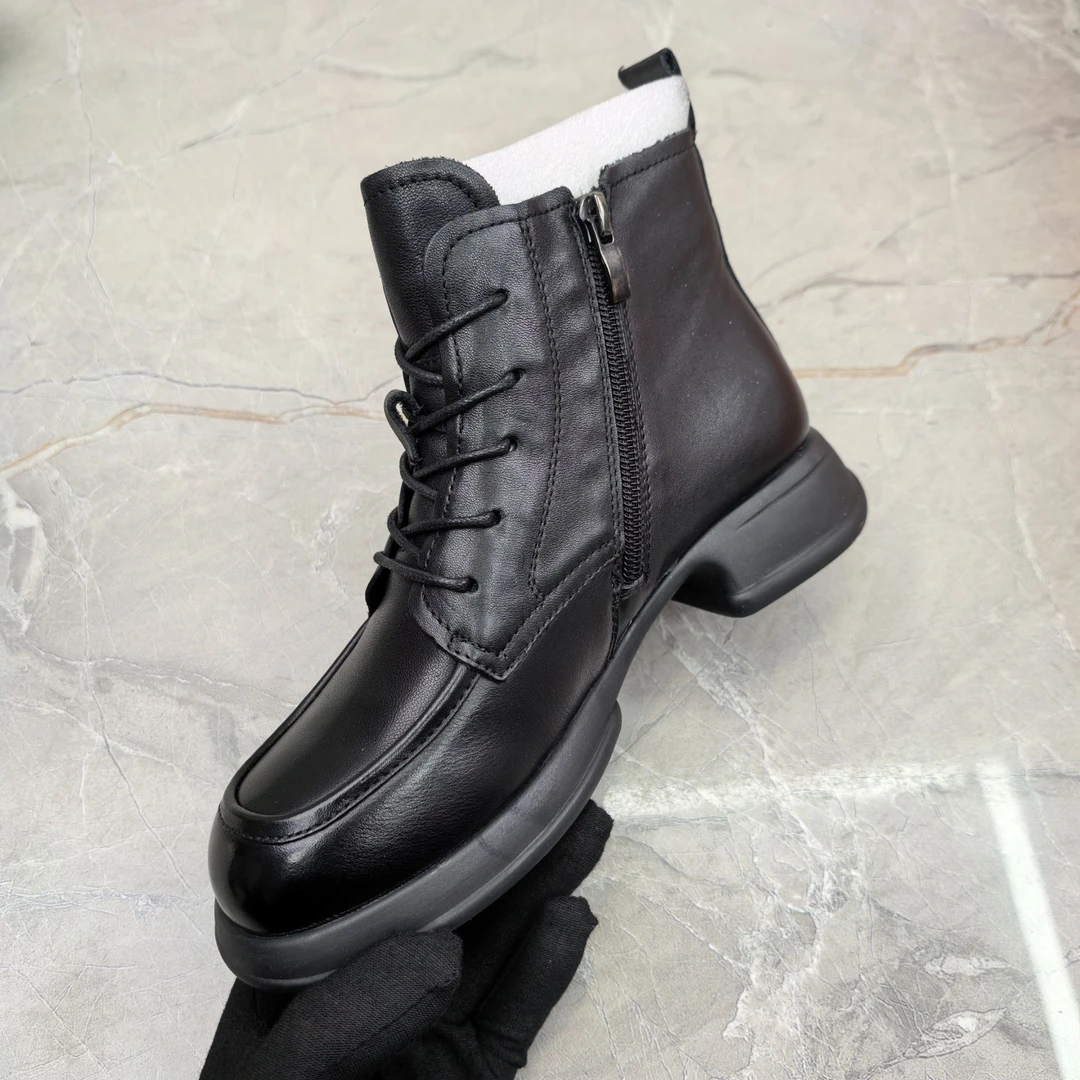 f  (孤品)  37码粗跟女靴(牛皮)5019