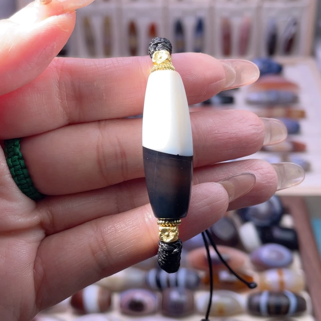 玛瑙/玉髓未镶嵌珠宝半成品自*?