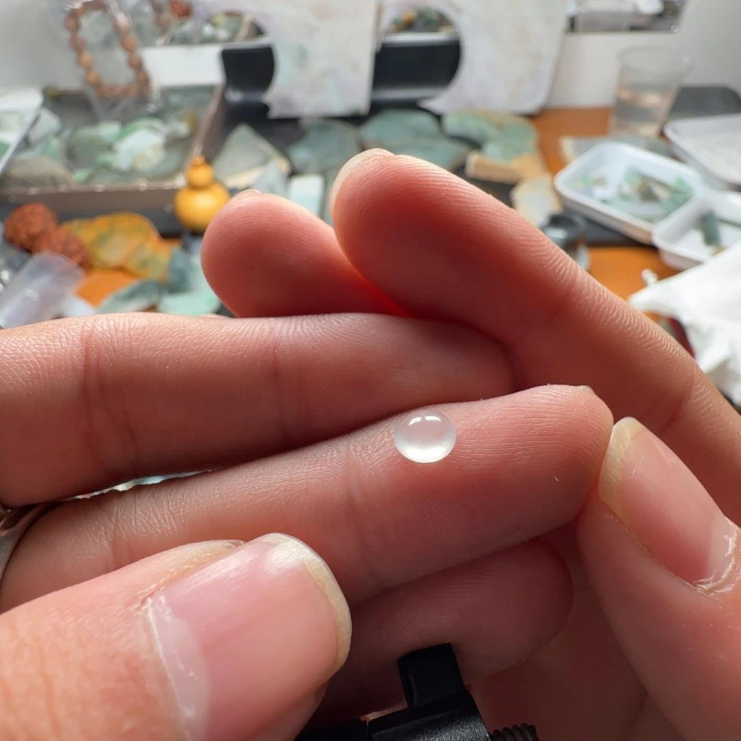 定制翡翠未镶嵌蛋面