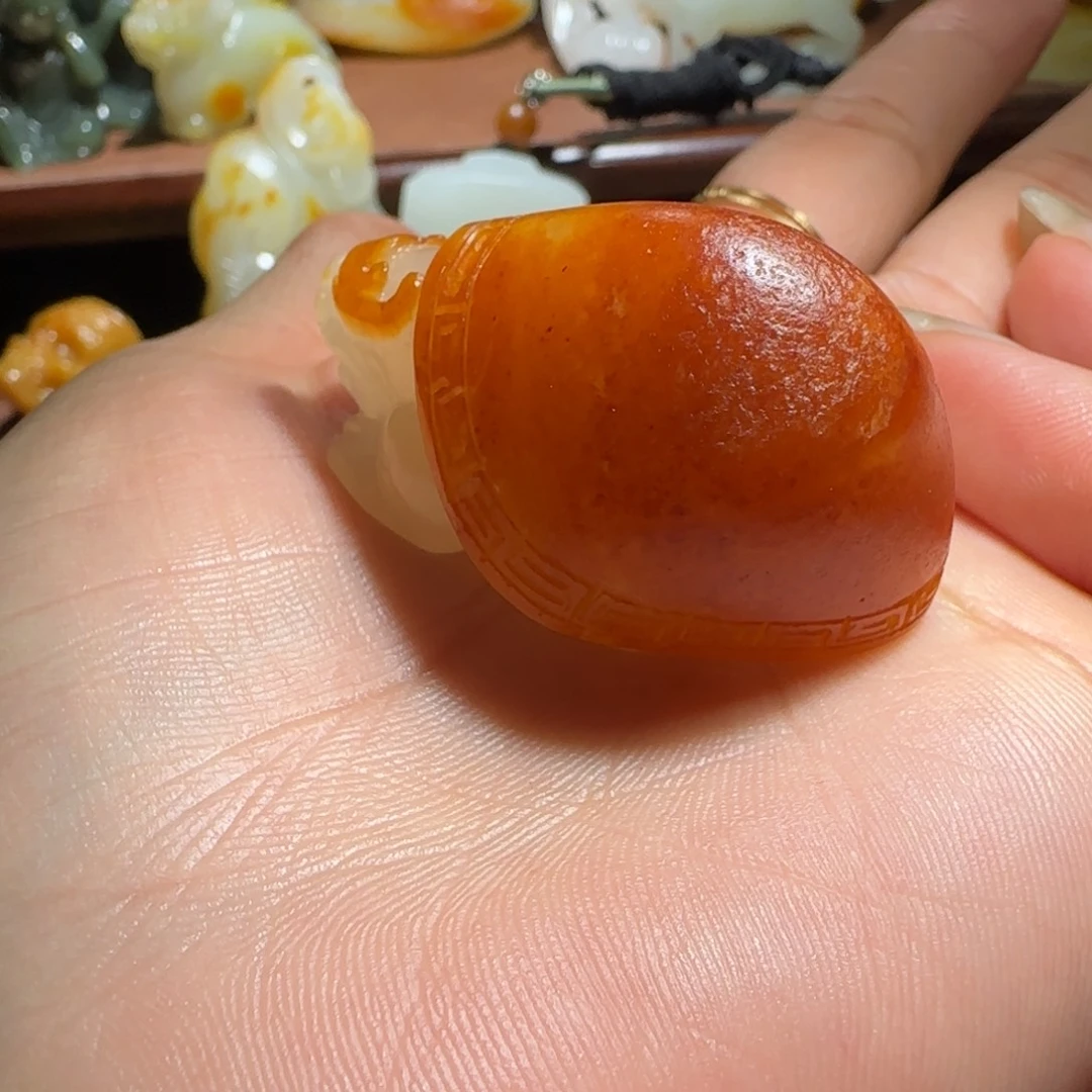 用***9和田玉未镶嵌挂件