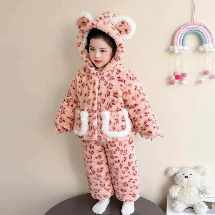 女童三层夹棉睡衣冬季女孩宝宝加厚法兰绒套装儿童保暖豹纹家居服