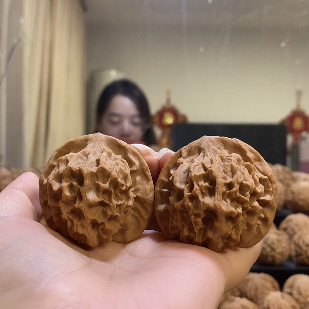 把件文玩核桃46龙鳞纹