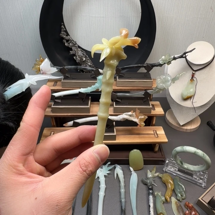 蛇纹石玉未镶嵌发簪