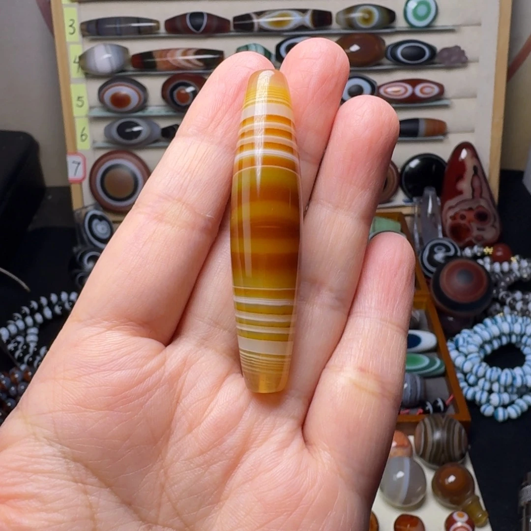 摩***典玛瑙/玉髓颈饰未镶嵌