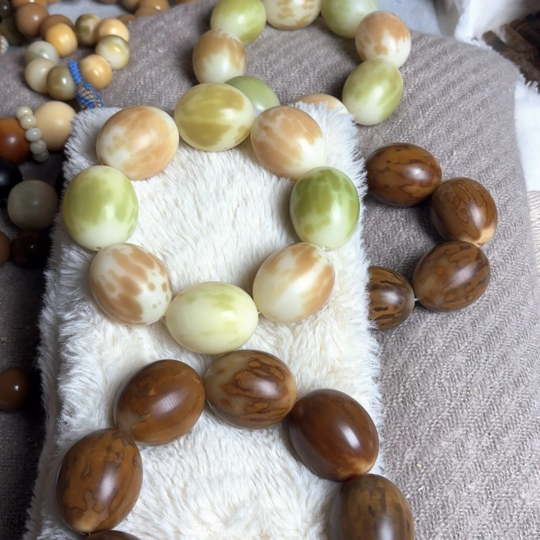 菩提根/象牙果手串苏*卡35两串