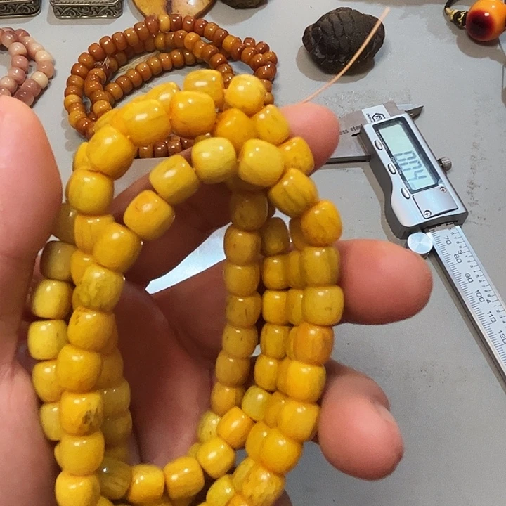 交趾黄檀（大红酸枝）