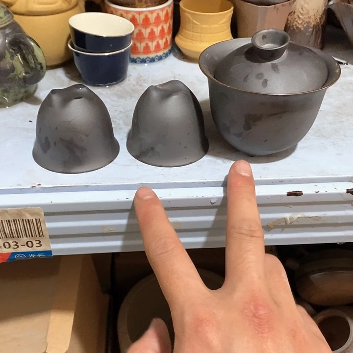 瓷片荷花绽放光芒……然后我们去看看