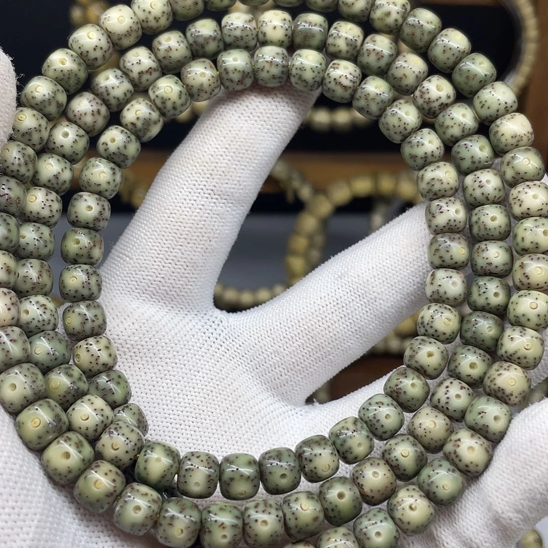 手串星月菩提8-7，月朗星稀