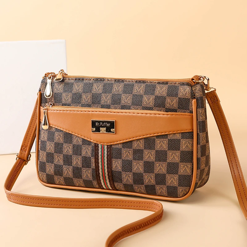 包包女大容量软皮包女单肩斜挎妈妈包女士休闲逛街买菜包小方包