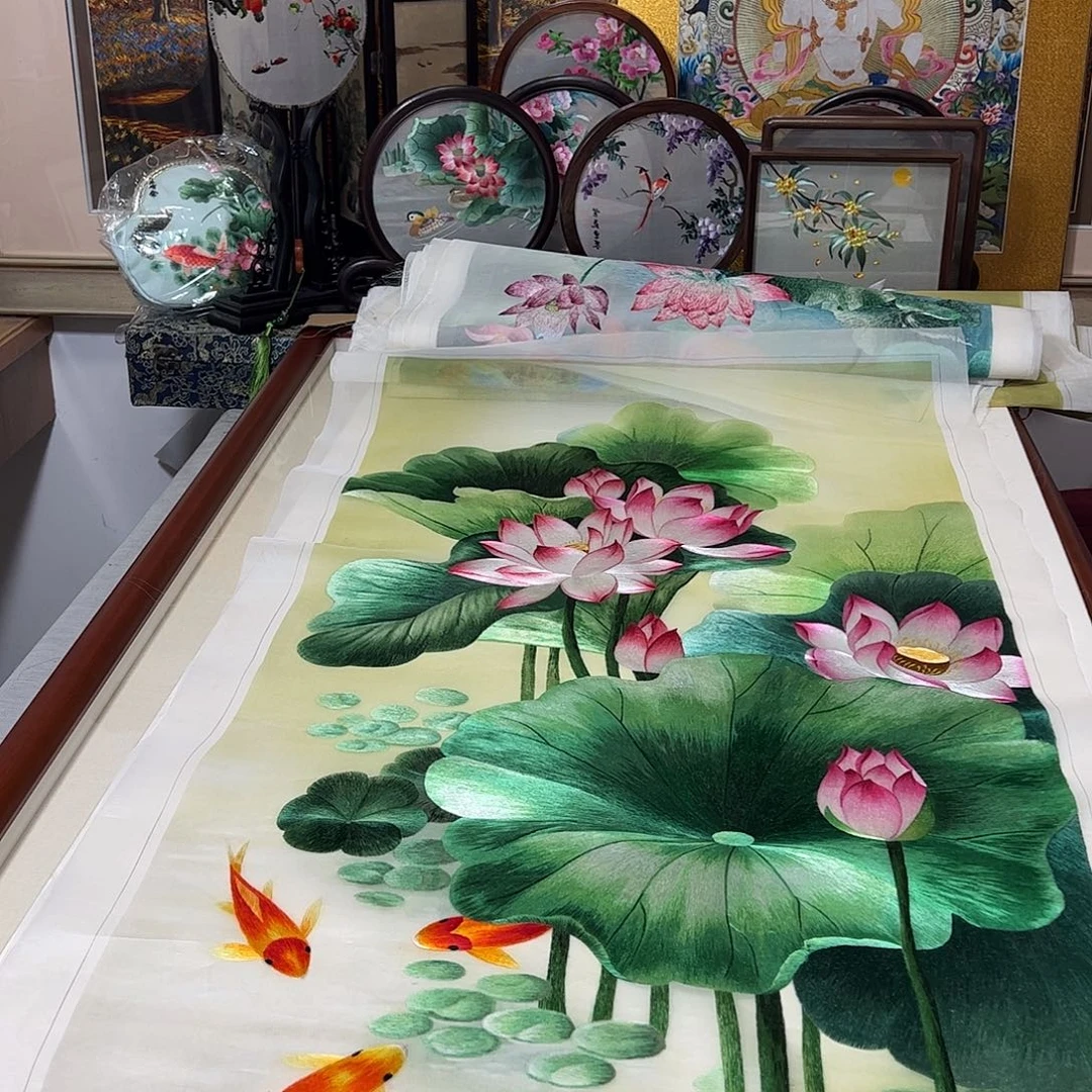 ঞ***࿐织绣纯手工刺绣画