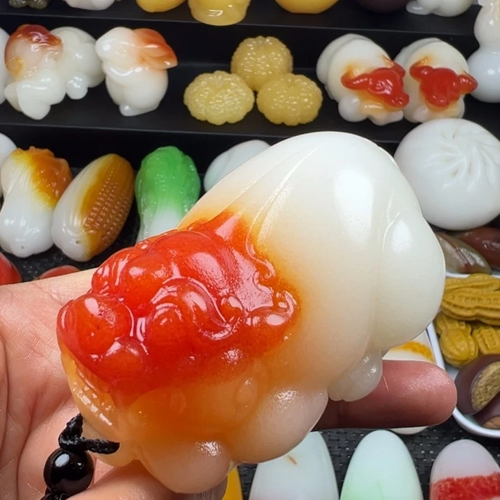 新疆戈壁五彩石金丝