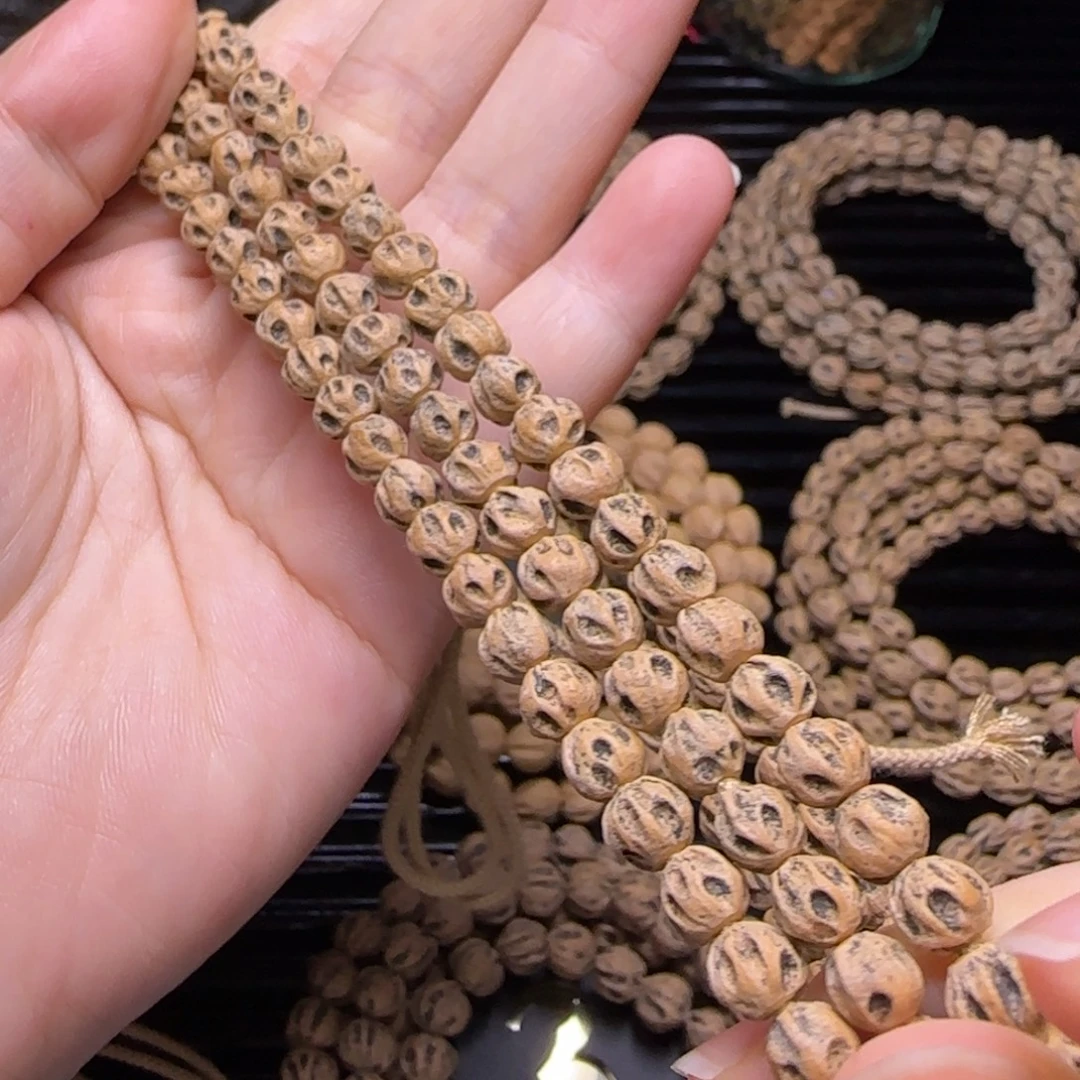 骆***驼柏香籽/百香籽手串