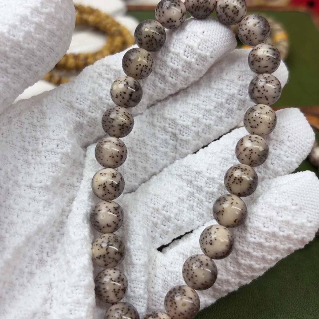 星月菩提吊坠10圆银标