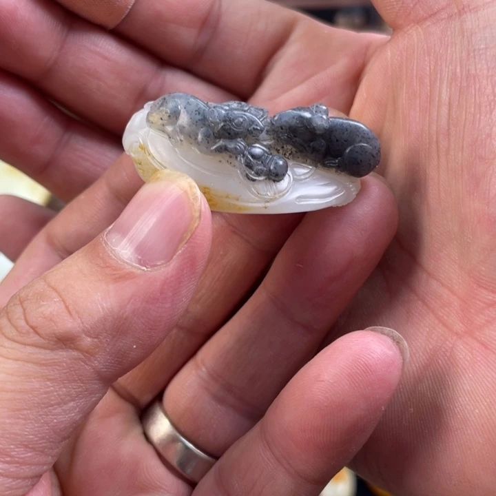 和田玉未镶嵌吊坠(不含链)