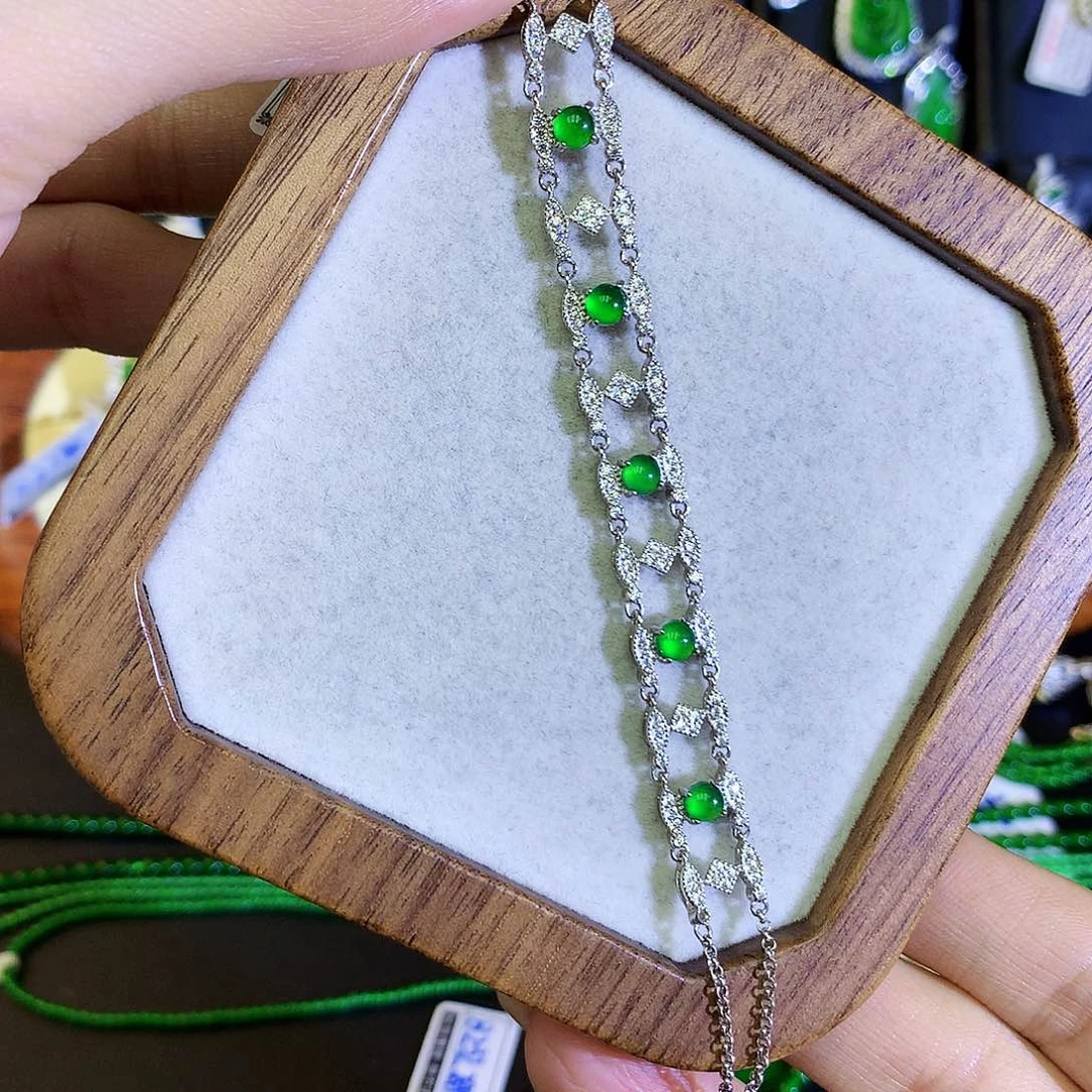 翡翠手链银S925镶嵌天然翡翠手链